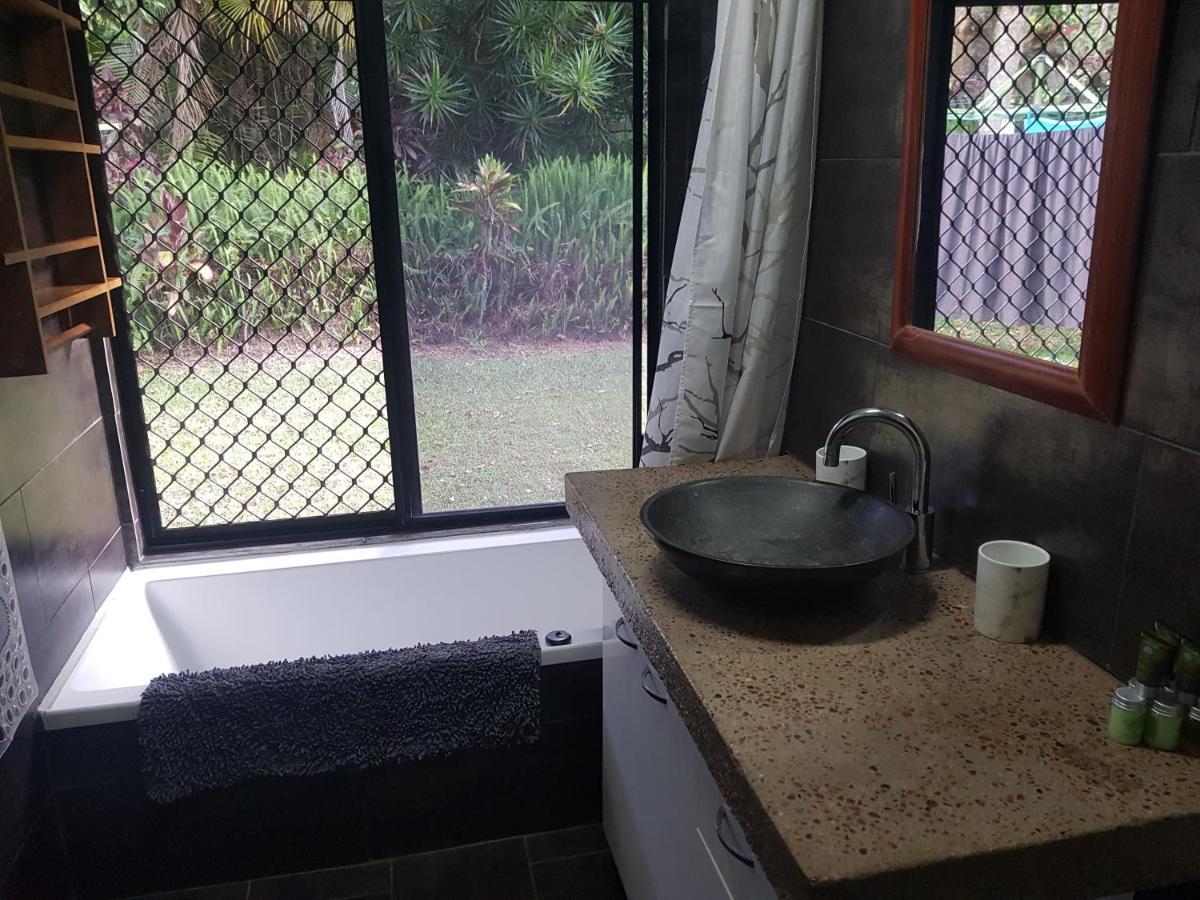 Rustic Retreat Villa Jaggan ภายนอก รูปภาพ